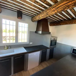 https://domaine-des-francobelges.fr-provencehotel.com